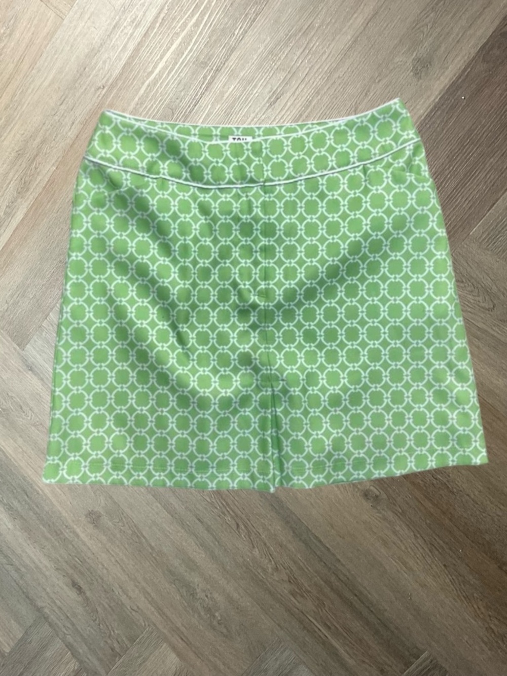 TAIL White Label Golf Tennis Geometric Skirt Skort Womens‎ 2 Green White Preppy